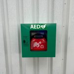 Defibrillator (AED) am Flugplatz Günzburg EDMG