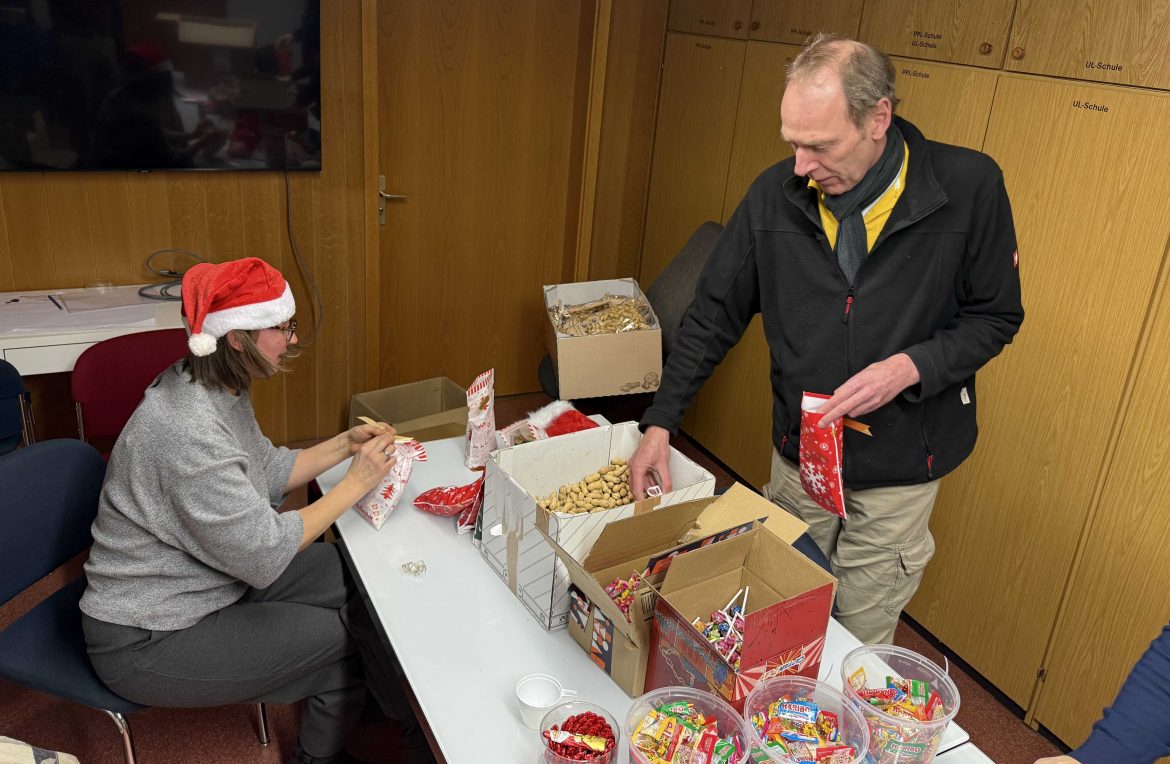 Nikolausfliegen 2025 Die fleisigen Helfer